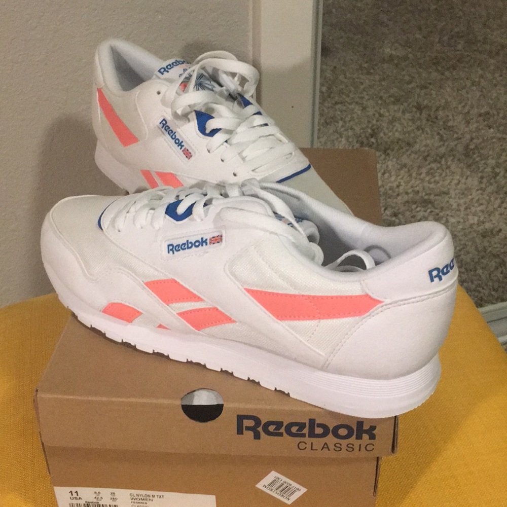 Women Classic Reebok